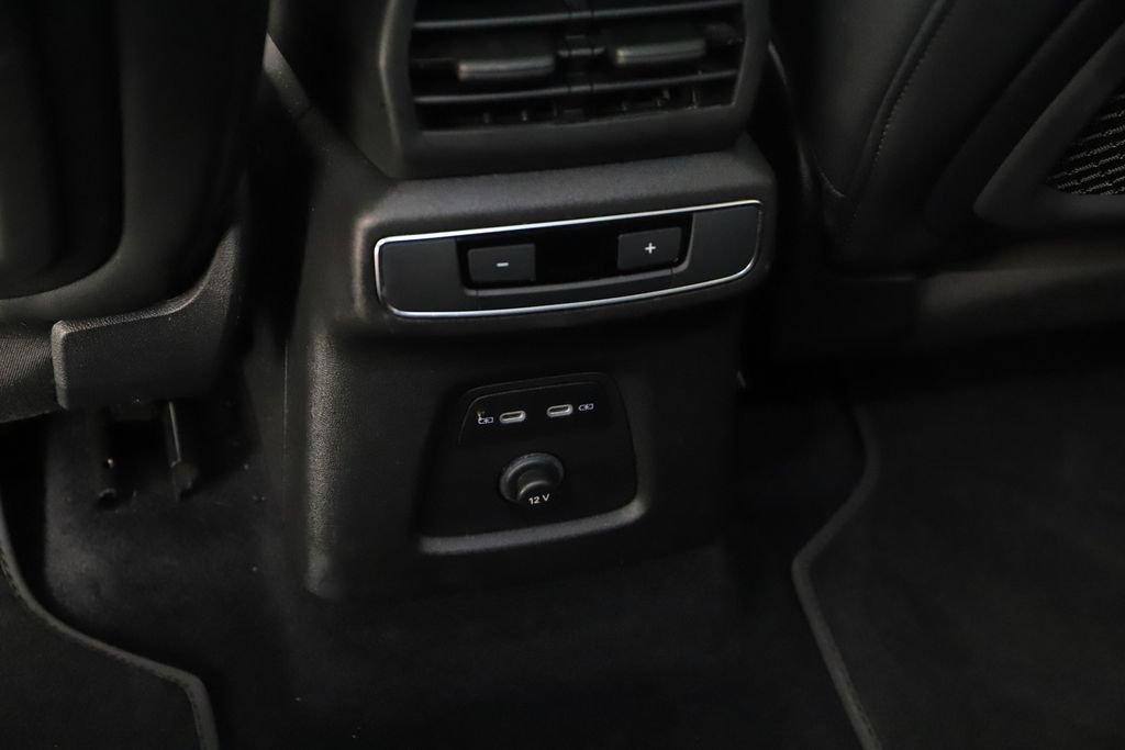 Used 2023 Audi Q4 e-tron Premium Plus w/ Premium Plus RWD image 17