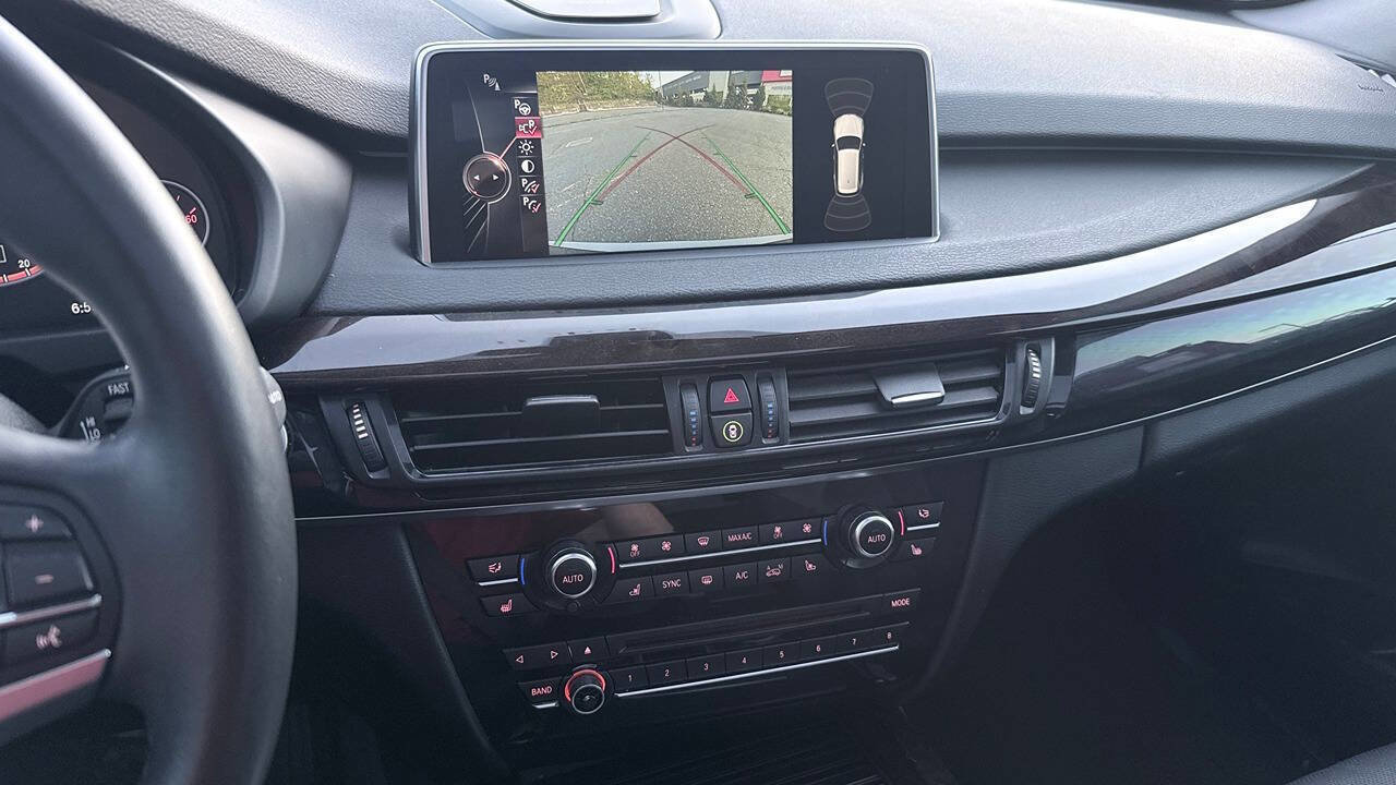 Used 2016 BMW X5 xDrive50i AWD/4WD image 43