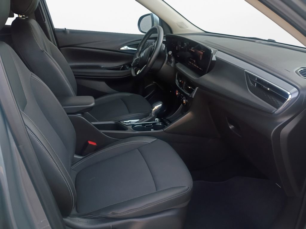 Used 2025 Buick Encore GX Preferred image 24