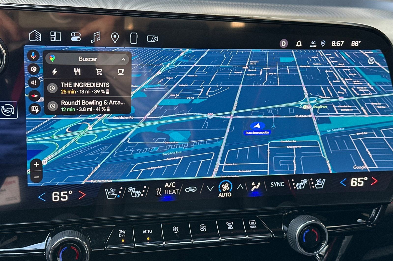 Used 2025 Chevrolet Blazer EV RS image 27