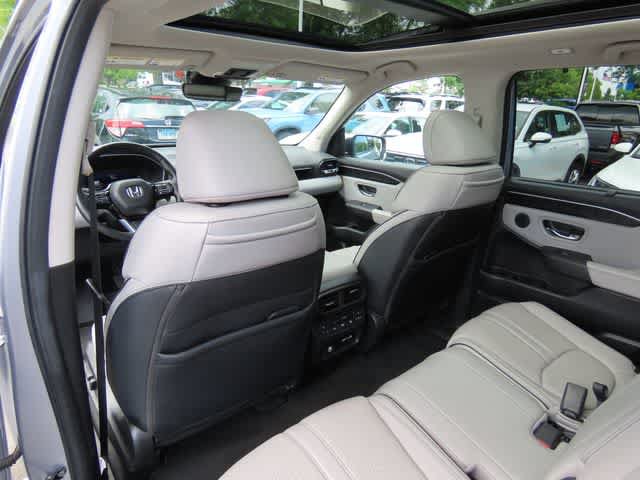 Certified 2023 Honda Pilot Elite image 16