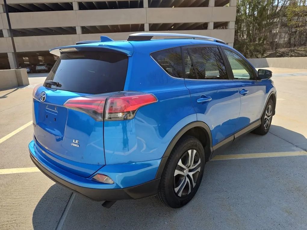 Used 2017 Toyota RAV4 LE w/ All Weather Liner Package image 7