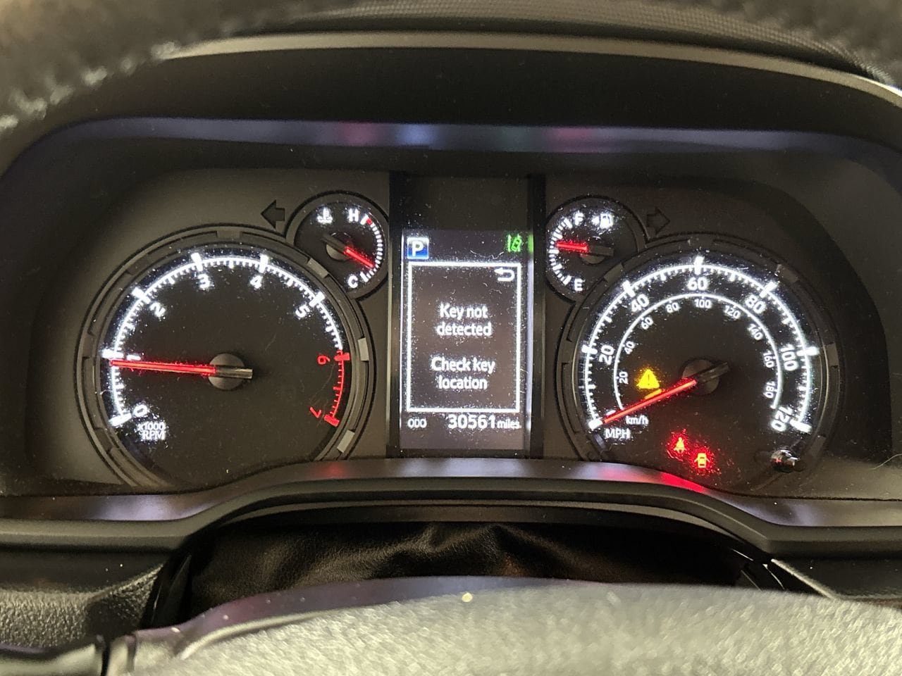 Used 2023 Toyota 4Runner SR5 AWD/4WD image 15