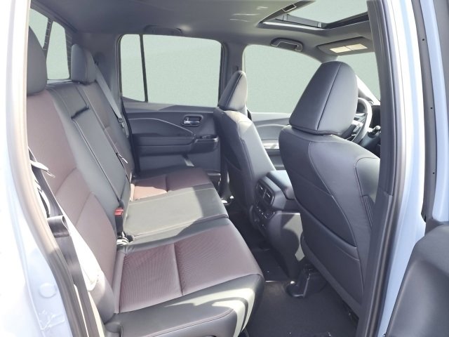New 2026 Honda Ridgeline Black Edition image 16