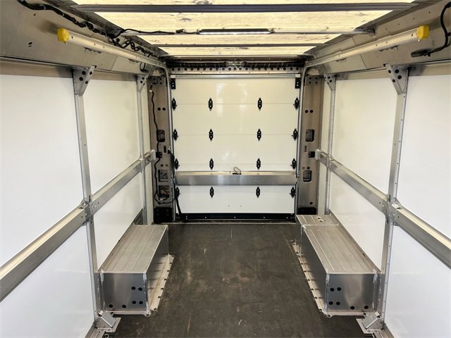 Used 2024 Chevrolet Brightdrop 600 w/ Battery Pack, Max Range image 25