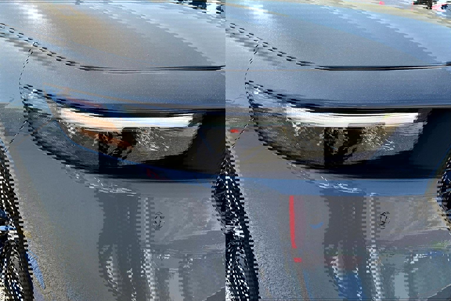 Certified 2025 Honda Accord Touring image 31