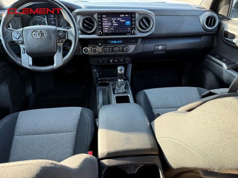 Used 2021 Toyota Tacoma TRD Off-Road image 15