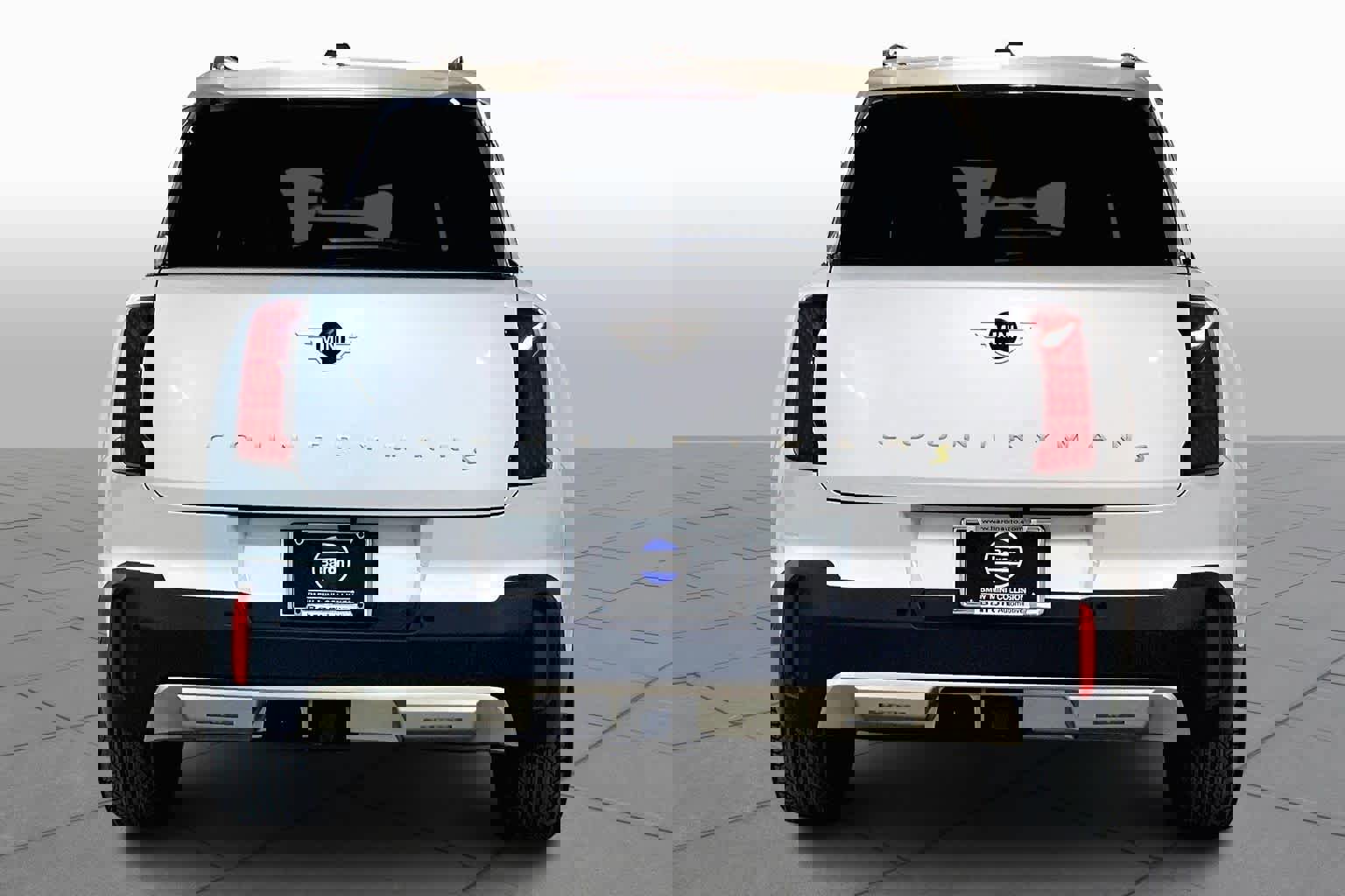 Used 2025 MINI Cooper Countryman SE w/ Comfort Package Max image 4