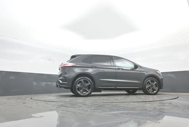 Certified 2021 Ford Edge ST image 38