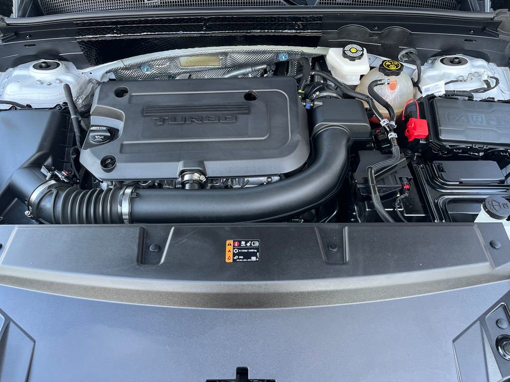 Used 2022 Buick Envision Essence w/ Safety Package image 22