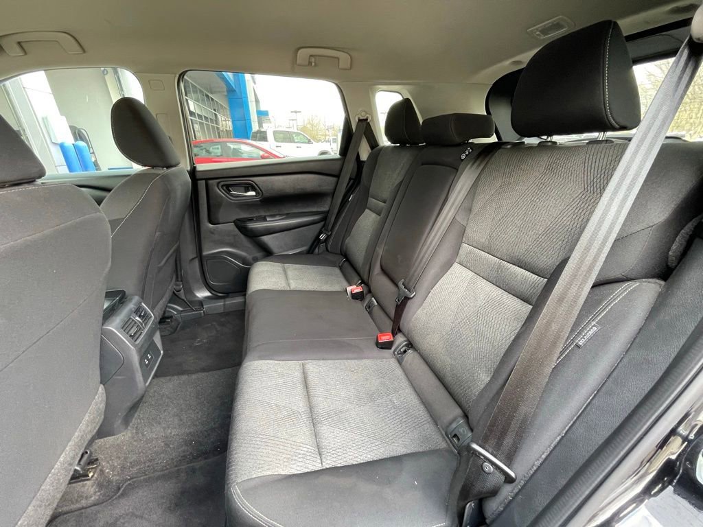 Used 2024 Nissan Rogue SV AWD/4WD image 26