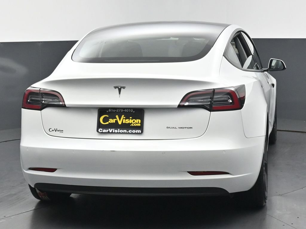 Used 2021 Tesla Model 3 Standard Range Plus image 3
