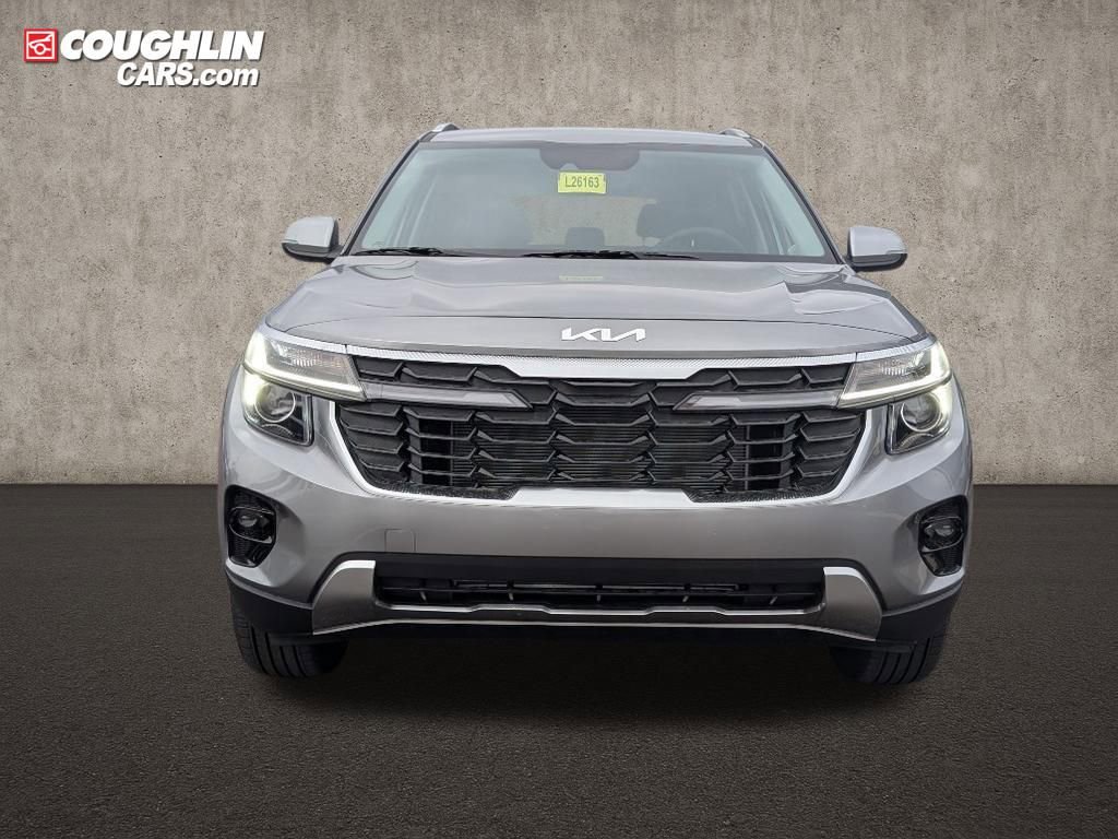 New 2026 Kia Seltos S image 2