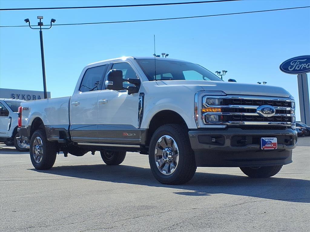New 2026 Ford F350 4x4 Crew Cab Super Duty image 2
