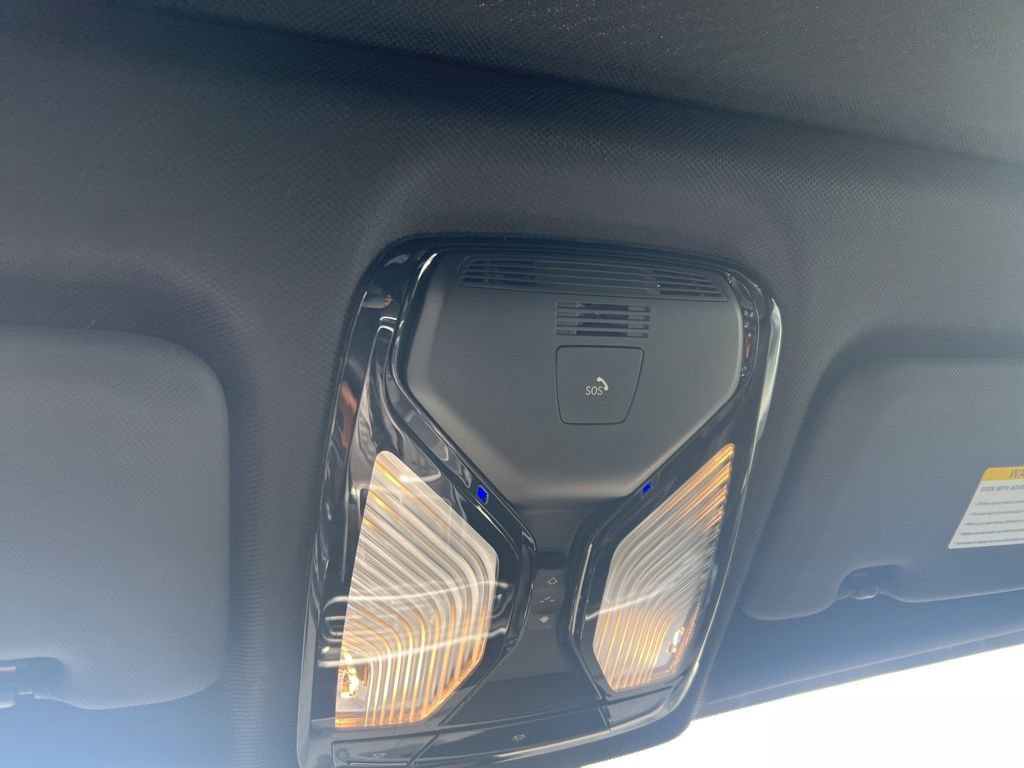 Used 2020 BMW X5 sDrive40i w/ M Sport Package RWD image 17