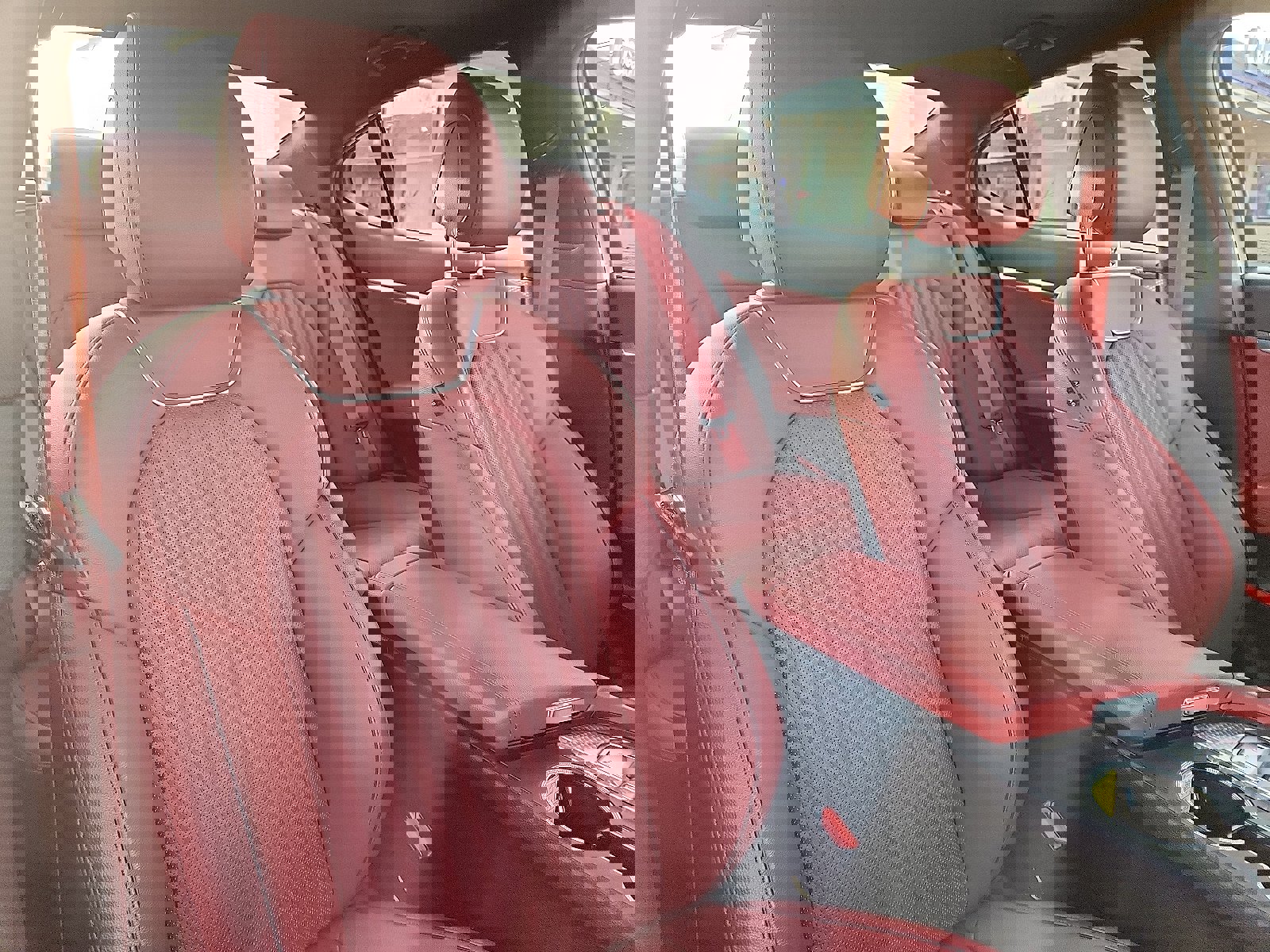 Used 2023 Genesis G70 2.0T w/ Sport Prestige Package image 32