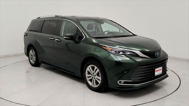Certified 2024 Toyota Sienna Platinum AWD/4WD image 1