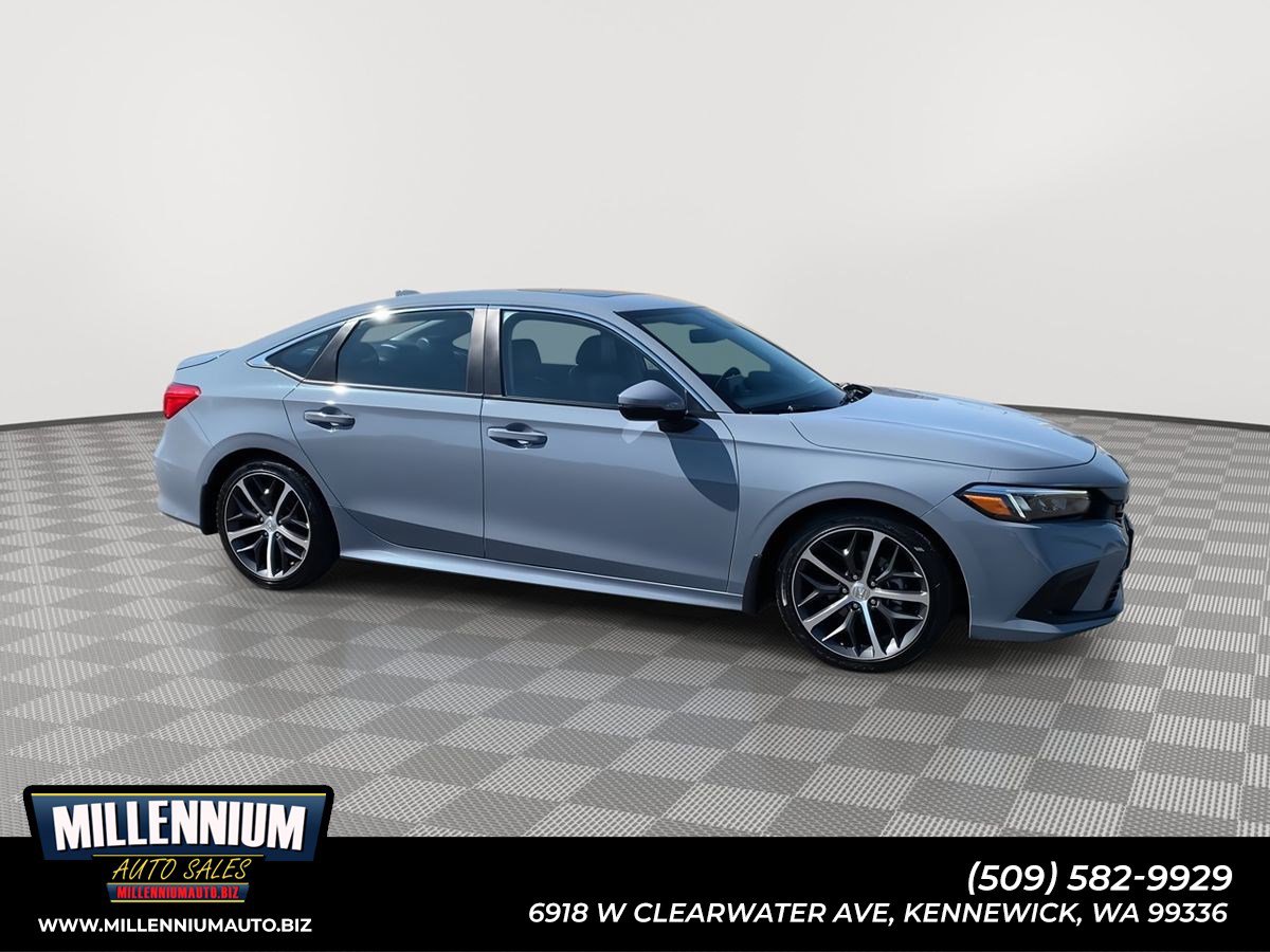 Used 2024 Honda Civic Touring image 1
