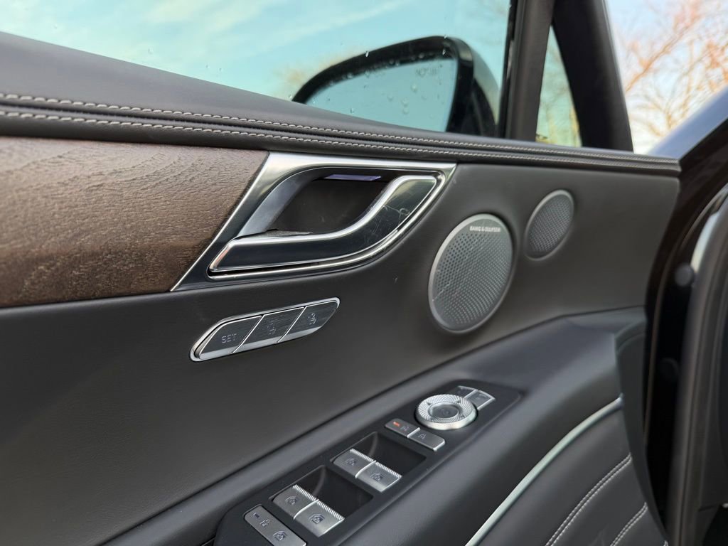 Used 2025 Genesis GV80 3.5T Prestige image 13