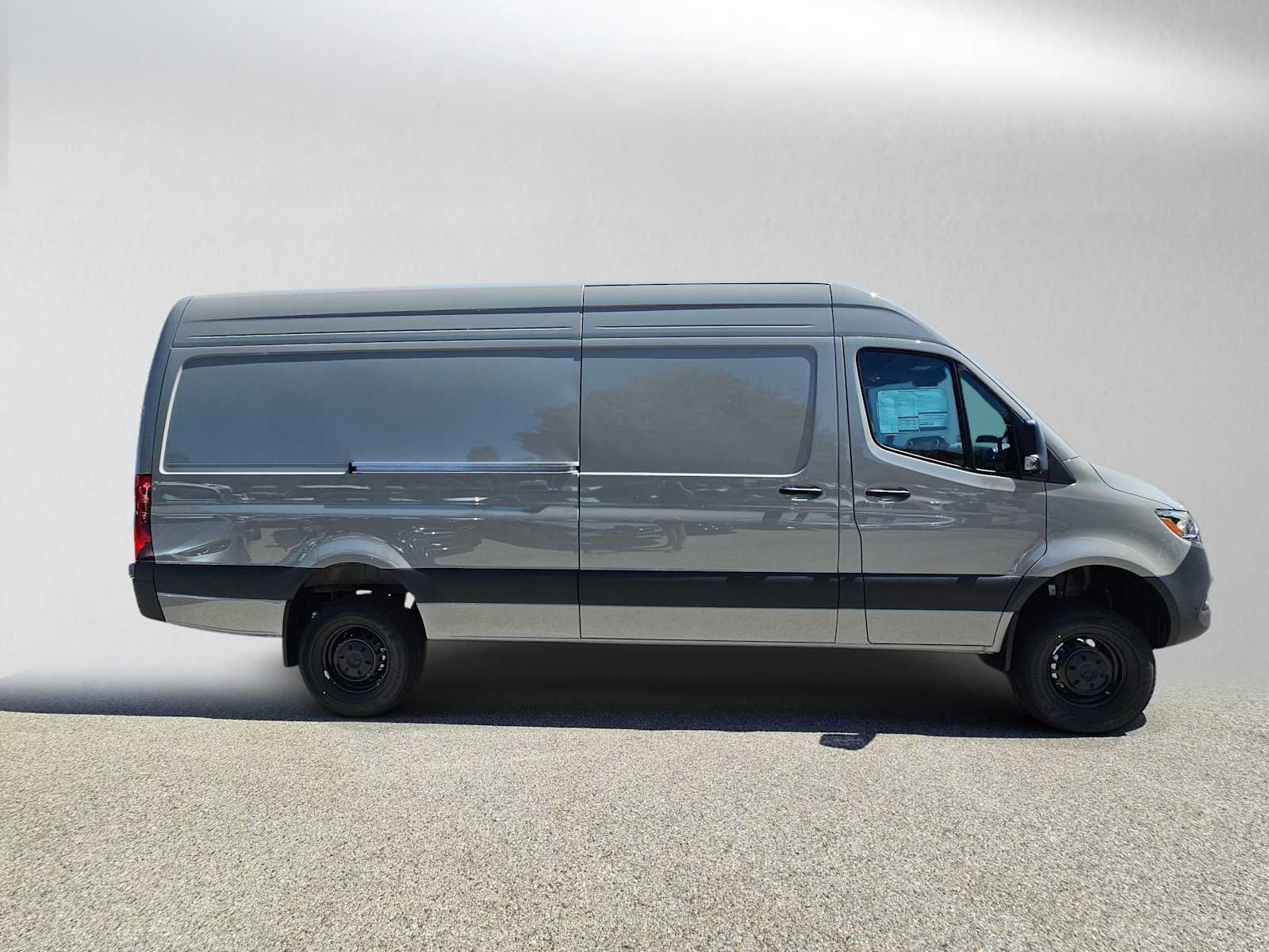 New 2026 Mercedes-Benz Sprinter 2500 image 2