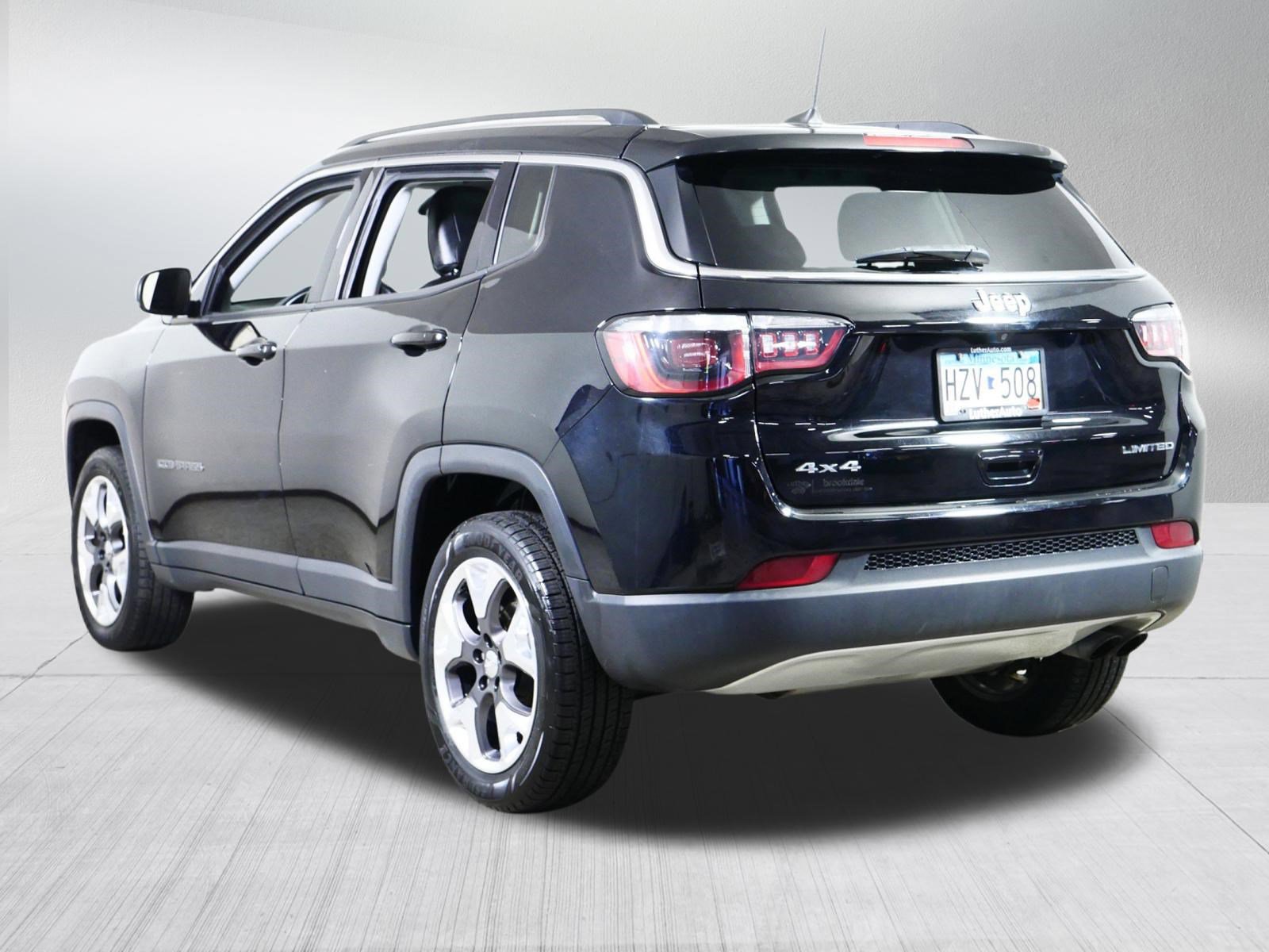 Used 2018 Jeep Compass Limited AWD/4WD image 5