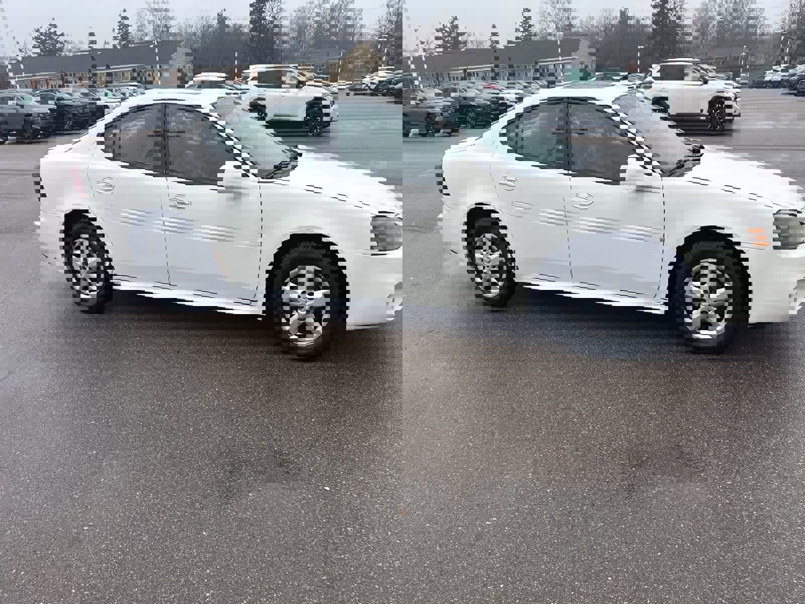 Used 2008 Pontiac Grand Prix w/ Premium Package image 11