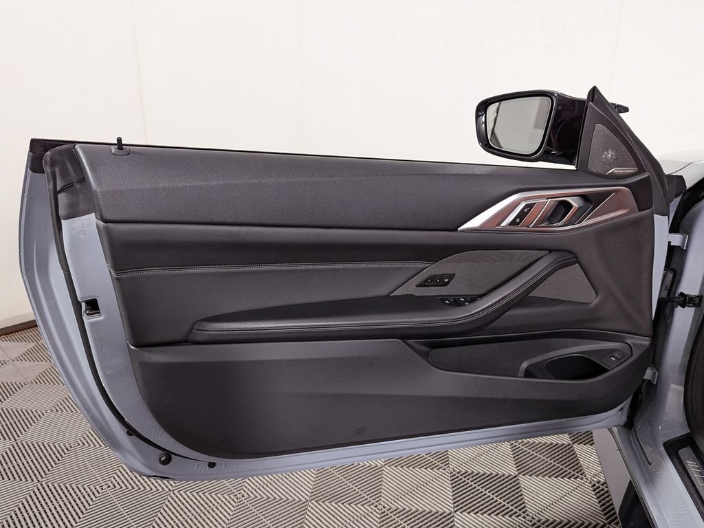 Used 2023 BMW M4 xDrive Competition AWD/4WD image 16