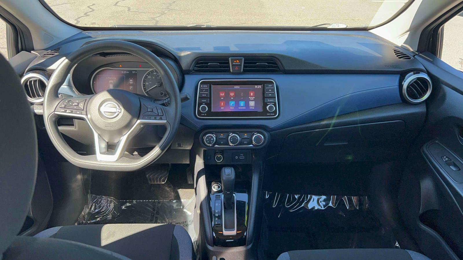 Used 2025 Nissan Versa SV FWD image 16