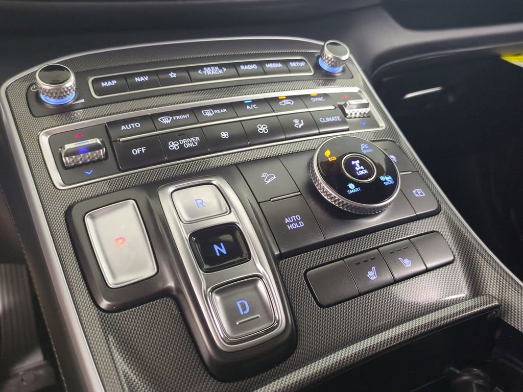 Certified 2022 Hyundai Santa Fe SEL Premium image 22