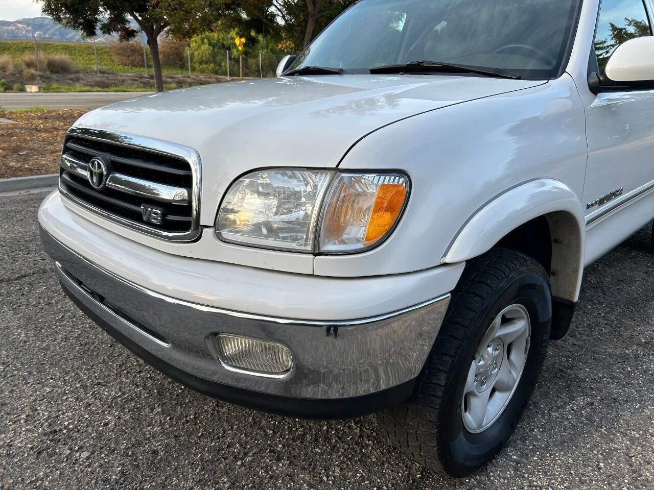Used 2000 Toyota Tundra Limited AWD/4WD image 6