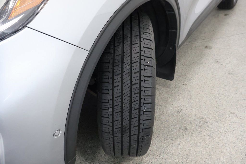 Used 2021 Ford Escape Titanium w/ Class II Trailer Tow Package image 4