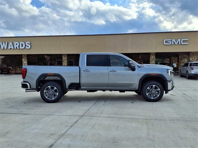 New 2026 GMC Sierra 2500 SLE w/ SLE Value Package; image 4