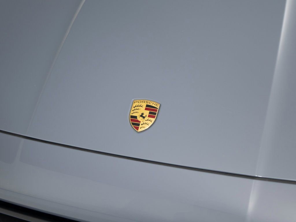 Certified 2024 Porsche Cayenne image 38