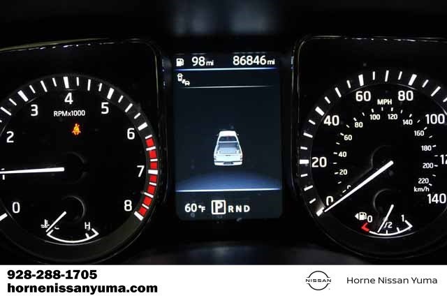 Used 2019 Nissan Titan SV w/ SV Convenience Package RWD image 8