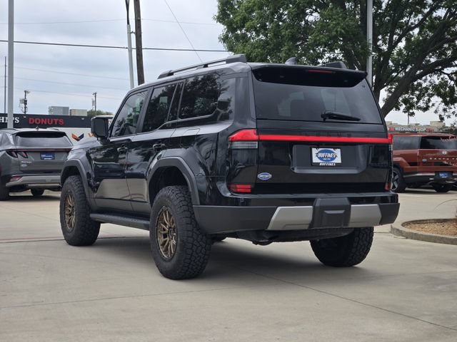 Used 2025 Lexus GX 550 AWD/4WD image 3