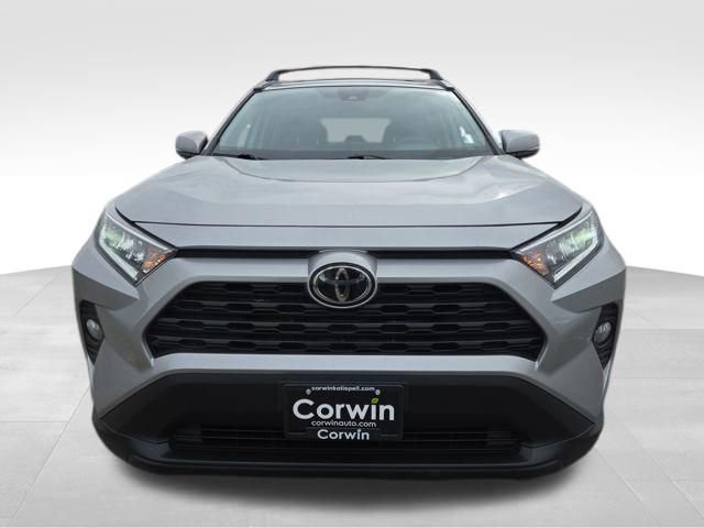 Used 2021 Toyota RAV4 XLE image 4