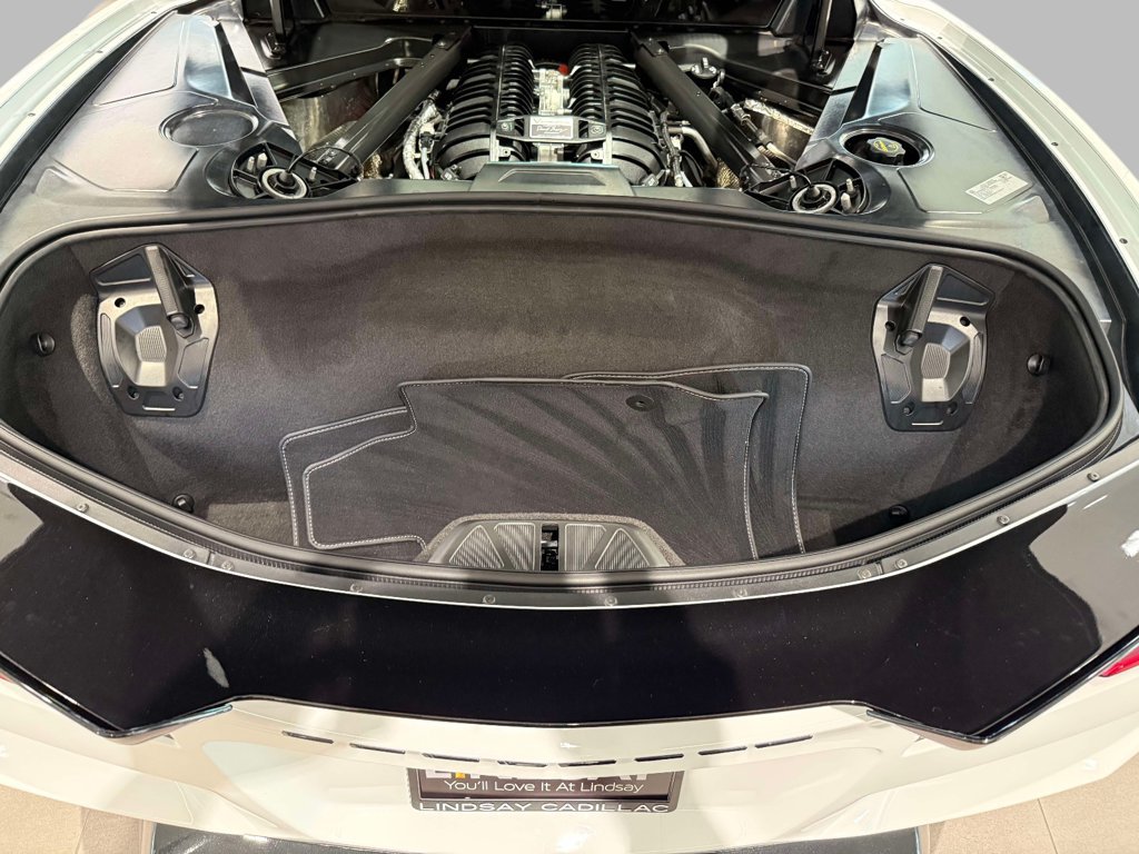 Used 2026 Chevrolet Corvette Z06 RWD image 16