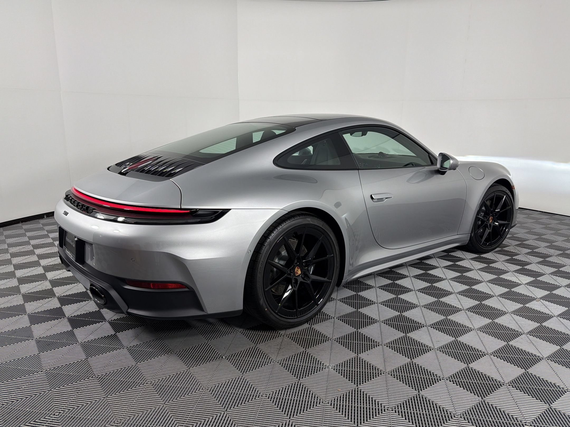 New 2026 Porsche 911 Carrera RWD image 9