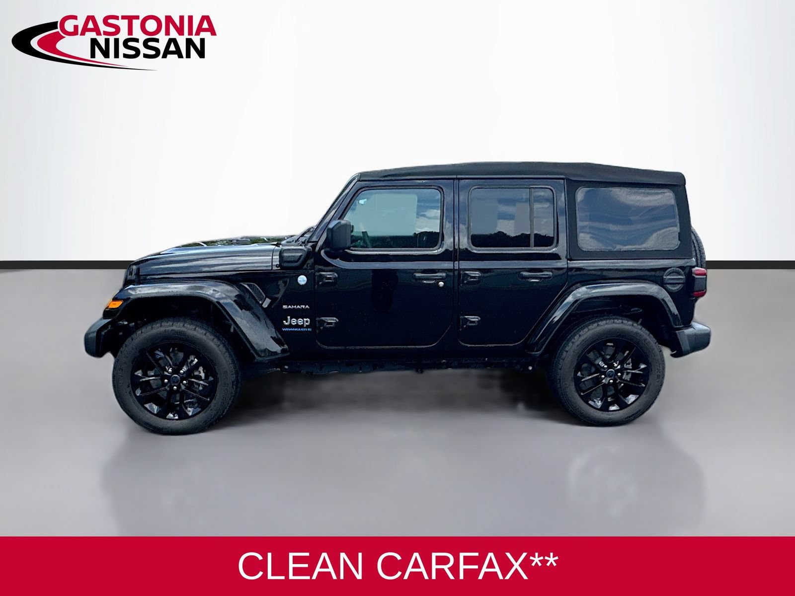 Used 2024 Jeep Wrangler Unlimited Sahara AWD/4WD image 5
