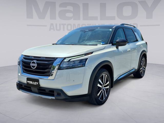 Used 2024 Nissan Pathfinder Platinum AWD/4WD image 1
