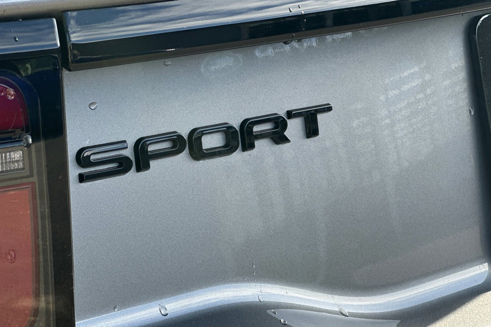 Certified 2025 Land Rover Discovery Sport Dynamic SE image 14