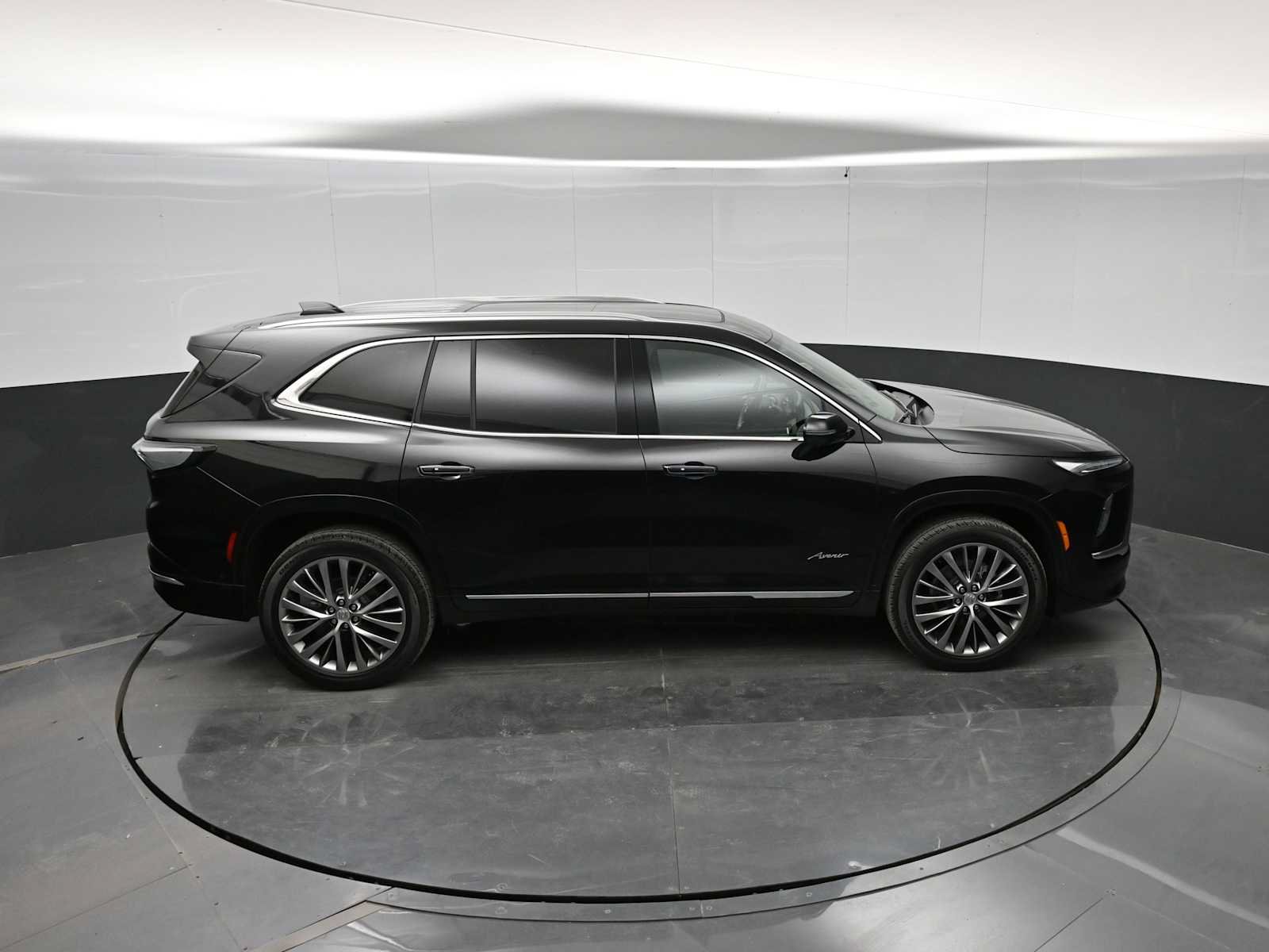 New 2026 Buick Enclave Avenir w/ Super Cruise Package AWD/4WD image 32