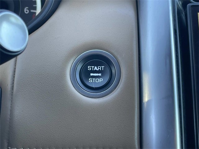 Used 2023 Land Rover Discovery HSE R-Dynamic image 17