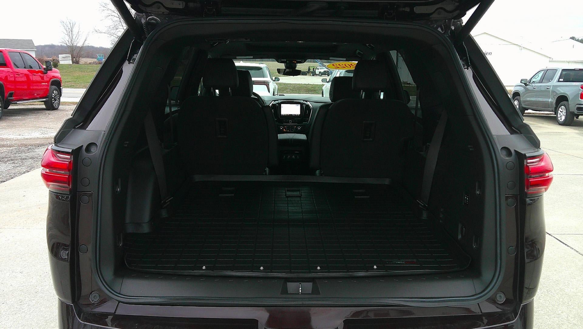 Used 2022 Chevrolet Traverse High Country image 9