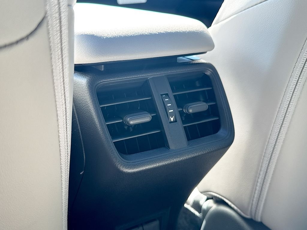 New 2026 Lexus UX 300h FWD image 33