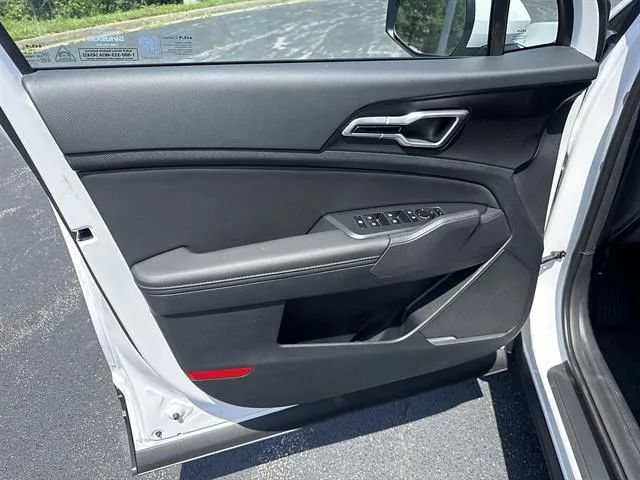 New 2026 Kia Sportage EX AWD/4WD image 7
