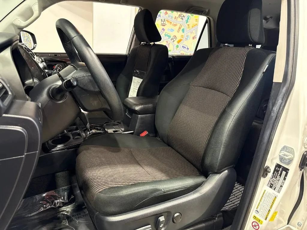 Used 2019 Toyota 4Runner TRD Off-Road AWD/4WD image 12