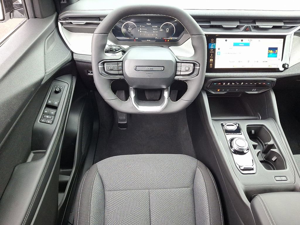 New 2026 Jeep Cherokee Laredo AWD/4WD image 8