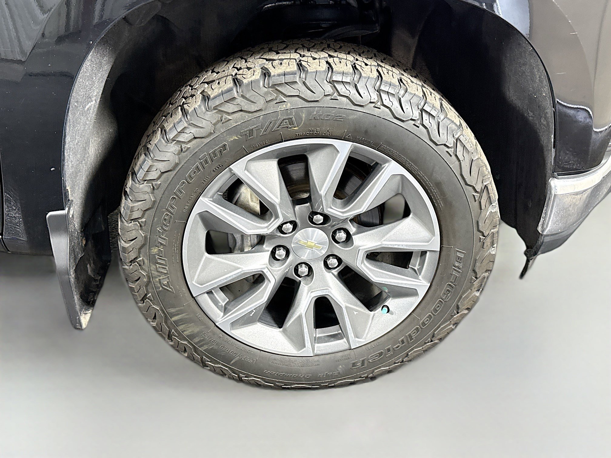 Used 2020 Chevrolet Silverado 1500 LT image 31