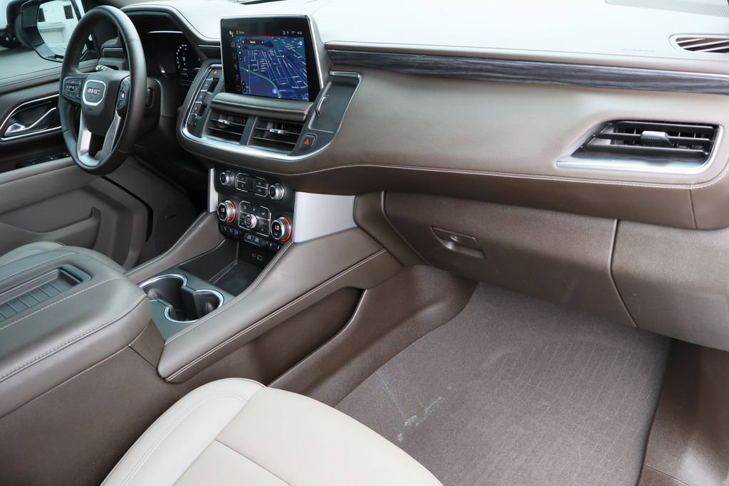 Certified 2024 GMC Yukon XL SLT w/ SLT Premium Package image 35